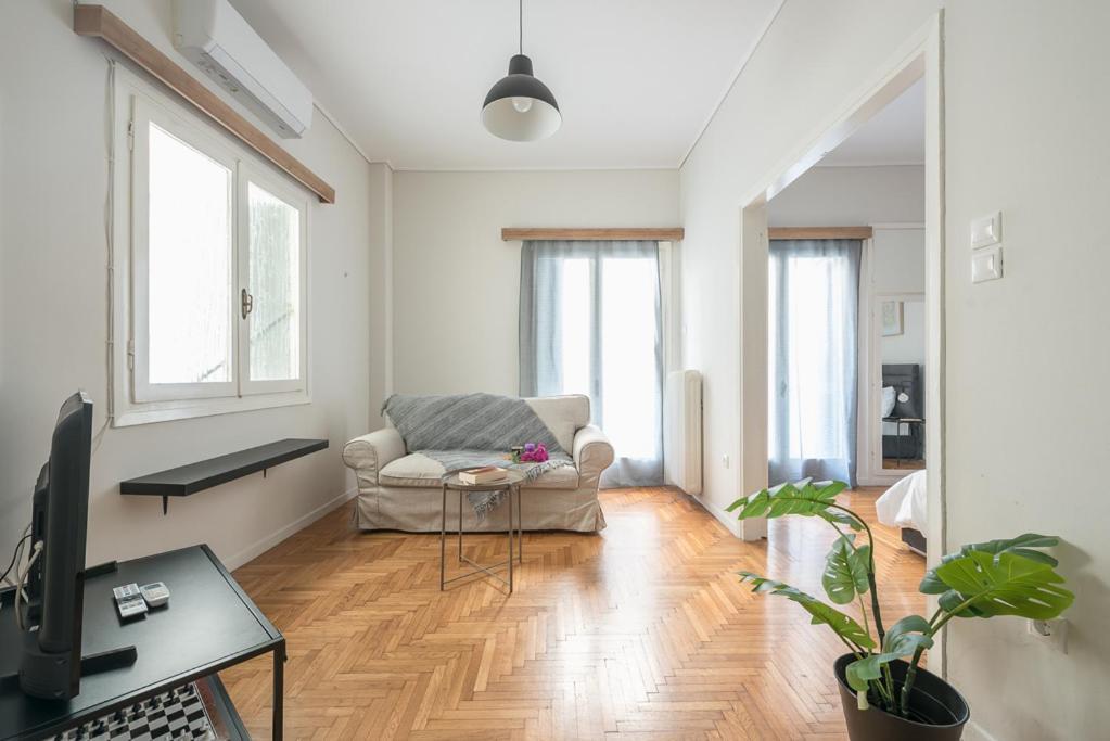 Pame Rentals - 2Bd Home, 4 Min To Acropolis Athens Exterior photo