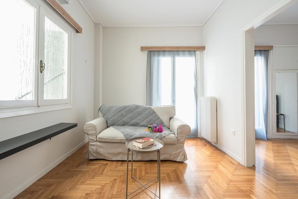 Pame Rentals - 2Bd Home, 4 Min To Acropolis Athens Exterior photo